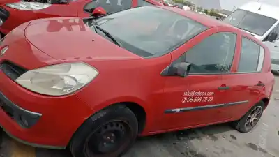 Здавання транспортного засобу renault clio iii pack authentique року 2008 потужний k9k768