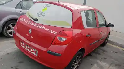 Здавання транспортного засобу renault clio iii pack authentique року 2008 потужний k9k768