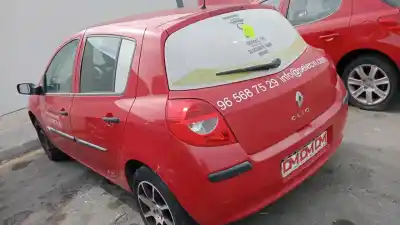 Здавання транспортного засобу renault clio iii pack authentique року 2008 потужний k9k768