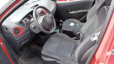 Здавання транспортного засобу renault clio iii pack authentique року 2008 потужний k9k768