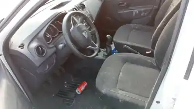 Veículo de Sucata dacia sandero access do ano 2019 alimentado d4f f7