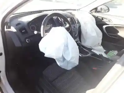 Scrapping Vehicle opel insignia grand sport 1.6 cdti dpf of the year 2016 powered b16dth