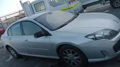 Scrapping Vehicle renault laguna iii authentique of the year 2010 powered m9r802