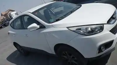 Veículo de Sucata HYUNDAI IX35 Klass 2WD do ano 2014 alimentado G4FD