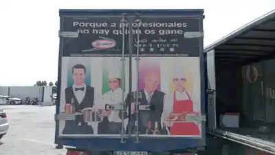 Veículo de Sucata renault mascot 160.35 do ano 2004 alimentado 8140.43n