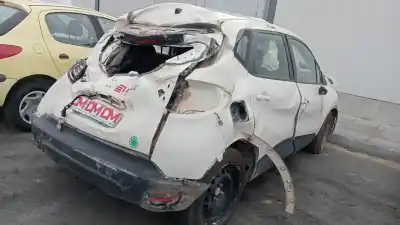 Veicolo di demolizione renault captur dynamique dell'anno 2019 alimentato hb4 b4