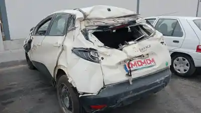 Veicolo di demolizione renault captur dynamique dell'anno 2019 alimentato hb4 b4