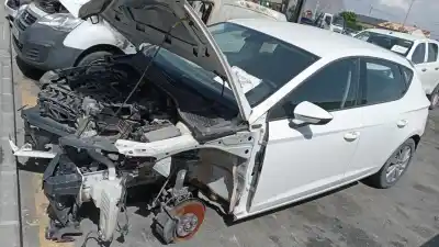 Véhicule à la ferraille seat leon (5f1) style de l'année 2019 alimenté dgt