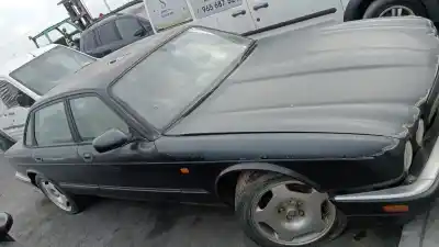 Здавання транспортного засобу JAGUAR XJS/XJSC/XJR-S 4.0 Celebration Cabrio року 2002 потужний 