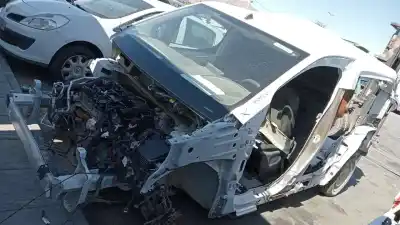 Veículo de Sucata CITROEN BERLINGO (ER_, EC_) 1.5 BlueHDi 100 do ano 2021 alimentado YH01