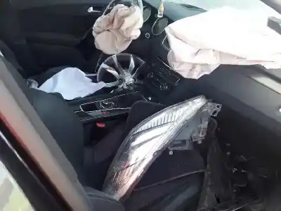 Veículo de Sucata peugeot 508 business line do ano 2013 alimentado rh01