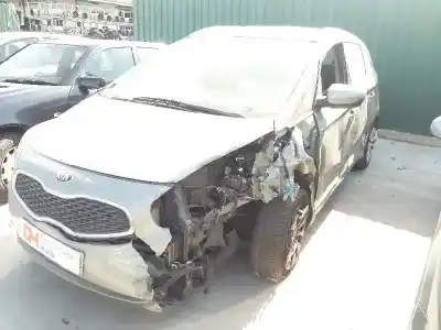 Veicolo di demolizione kia carens ( ) concept dell'anno 2014 alimentato d4fd