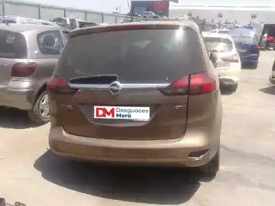 Veículo de Sucata opel zafira tourer excellence do ano 2013 alimentado a20dt