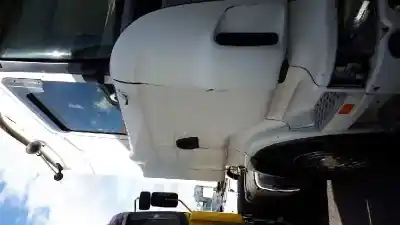 Véhicule à la ferraille scania r500 500 de l'année 2005 alimenté dc16 04 euro 3