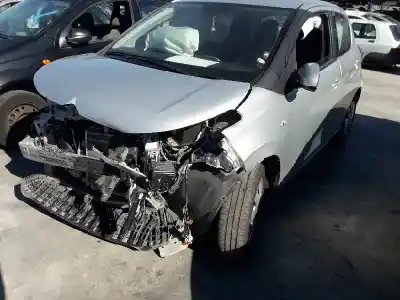 Veicolo di demolizione citroen c1 city edition dell'anno 2015 alimentato hm01