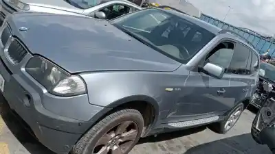 Veículo de Sucata bmw x3 (e83) 2.5i do ano 2004 alimentado 256s5