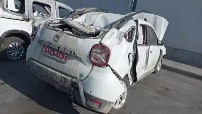 Veicolo di demolizione dacia                                              duster ii                                                                                                                                                                                                                                                  k9ku878                                                                                                                                                                                                                                                    dell'anno 2021 alimentato k9ku878