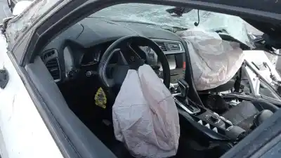 Sloopvoertuig citroen ds5 desire hybrid4 van het jaar 2013 aangedreven rh02