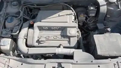 Scrapping Vehicle volkswagen golf iv berlina (1j1) 1.6 16v of the year 2000 powered aus