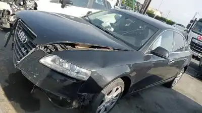 Veículo de Sucata audi a6 berlina (4f2) 2.0 tdi do ano 2010 alimentado caha
