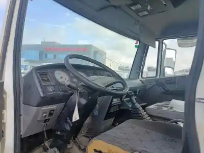 Veículo de Sucata nissan atleon 6.0 td - 210 (130) do ano 2003 alimentado b660