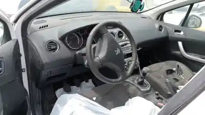 Sloopvoertuig peugeot 308 i (4a_, 4c_) 1.6 16v van het jaar 2008 aangedreven 5fw