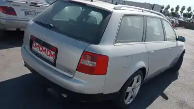 Scrapping Vehicle audi a6 avant (4b5) 2.5 v6 24v tdi of the year 2002 powered 
