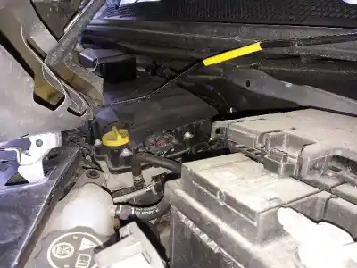 Véhicule à la ferraille opel corsa e expression de l'année 2017 alimenté b14xer opt. ldd