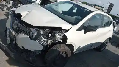 Veículo de Sucata renault captur limited do ano 2020 alimentado h4bb4