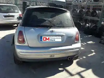 Veículo de Sucata mini mini (r50,r53) cooper do ano 2002 alimentado w10b16a