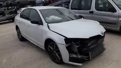 Veículo de Sucata SKODA OCTAVIA III (5E3, NL3, NR3) 2.0 TDI RS do ano 2016 alimentado CUN
