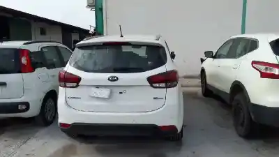 Veicolo di demolizione kia carens ( ) basic dell'anno 2018 alimentato d4fd