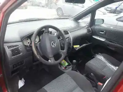 Vehicul casat mazda premacy (cp) td active al anului 2004 alimentat rf