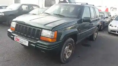 Sloopvoertuig jeep grand cherokee 2.5 d van het jaar 2000 aangedreven d m52