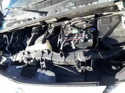 Vehicul casat renault kangoo profesional al anului 2013 alimentat k9k e8