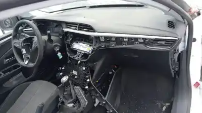 Sloopvoertuig opel corsa f 1.5 cdti dpf van het jaar 2022 aangedreven yh01