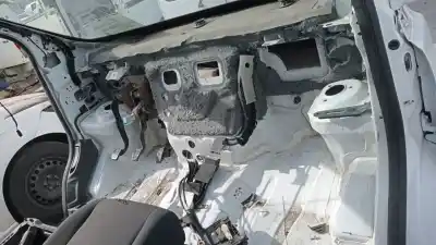 Здавання транспортного засобу ford transit custom kasten 2.0 tdci cat року 2018 потужний ylf6