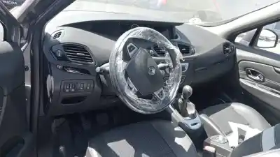 Scrapping Vehicle renault scenic iii grand dynamique of the year 2012 powered r9m a4