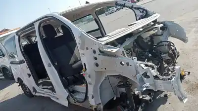 Veículo de Sucata OPEL VIVARO COMBI 1.5 CDTI DPF do ano 2022 alimentado YH01