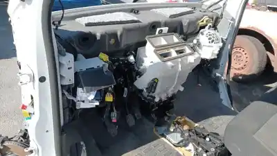 Scrapping Vehicle opel vivaro combi 1.5 cdti dpf of the year 2022 powered yh01