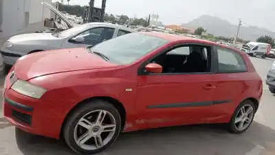 Verschrottungsfahrzeug fiat stilo (192) 1.9 jtd / 1.9 jtd 115 active des jahres 2002 angetrieben 192a1000