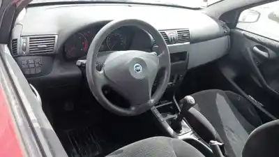 Verschrottungsfahrzeug fiat stilo (192) 1.9 jtd / 1.9 jtd 115 active des jahres 2002 angetrieben 192a1000
