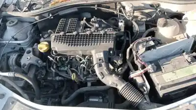 Véhicule à la ferraille dacia sandero laureate de l'année 2010 alimenté k9k 87