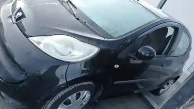 Sloopvoertuig peugeot 107 1.0 cat (384f) van het jaar 2006 aangedreven 1kr