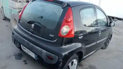 Sloopvoertuig peugeot 107 1.0 cat (384f) van het jaar 2006 aangedreven 1kr