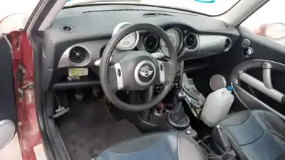 Veículo de Sucata mini mini (r50,r53) 1.6 16v cat do ano 2006 alimentado 