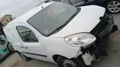 Veicolo di demolizione RENAULT KANGOO Dynamique Acción Especial dell'anno 2019 alimentato K9K E6