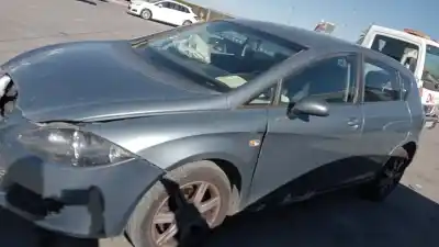 Veículo de Sucata seat leon (1p1) 1.9 tdi do ano 2008 alimentado bxe