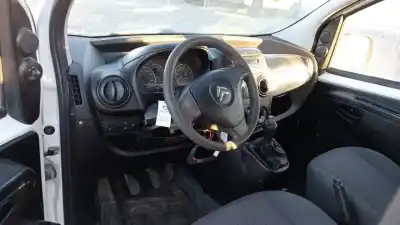 Veicolo di demolizione citroen nemo 1.3 hdi fap dell'anno 2012 alimentato fhz