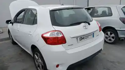 Vehicul casat toyota auris (_e15_) 1.4 d-4d (nde150_) al anului 2010 alimentat 1ndtv